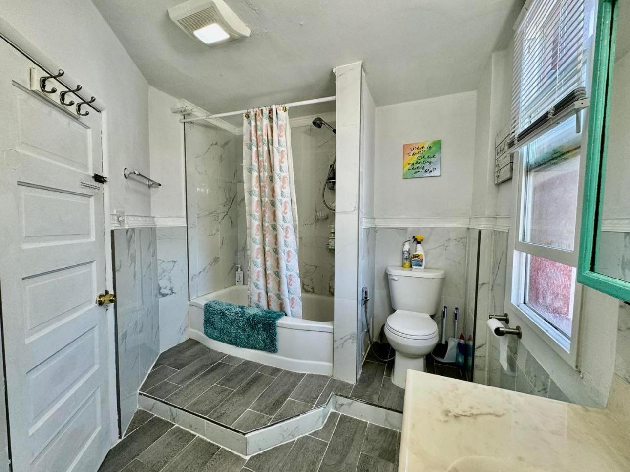 Cozy Private Room With Shared Bathroom On The 1St Floor - Conveniently Located Near Seatac Airport And Downtown 西雅图 外观 照片